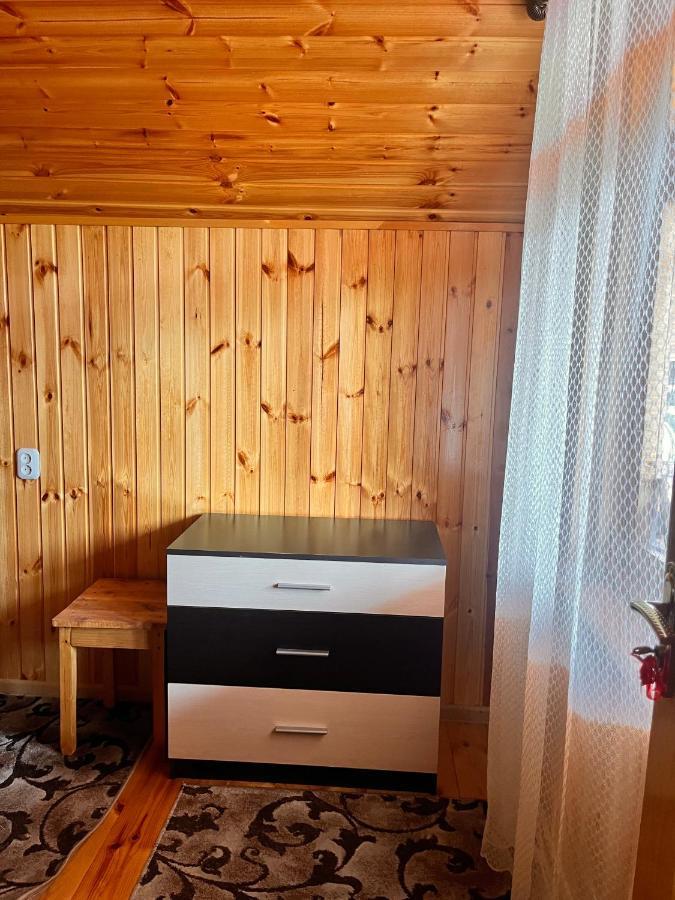 Гостевой Дом Тина Sukhumi Bagian luar foto